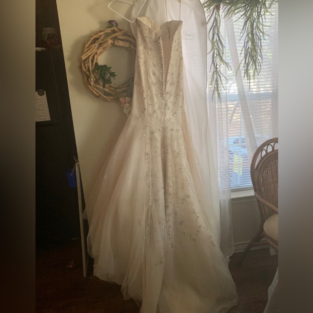 Mori Lee Beaded: Fit and Flare: Sweetheart Neckline with added Bussel